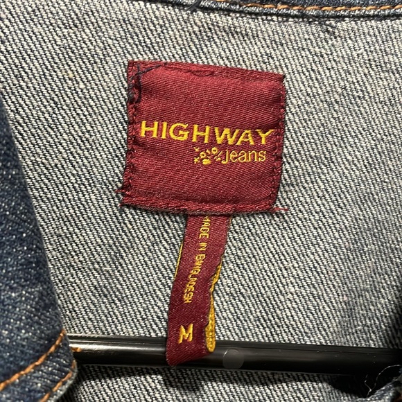 Women’s highway jeans Crop Denim Distressed Jean Jacket size medium - Picture 4 of 5